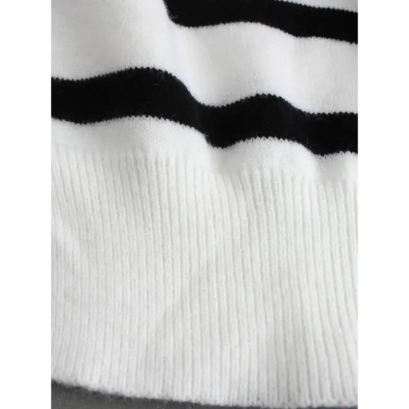 Suéter Listrado Feminino